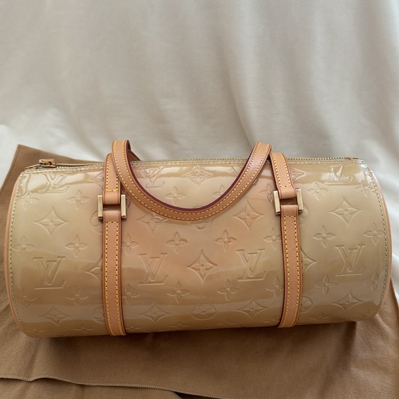 Louis Vuitton Bedford Handbag - Picture 4 of 13